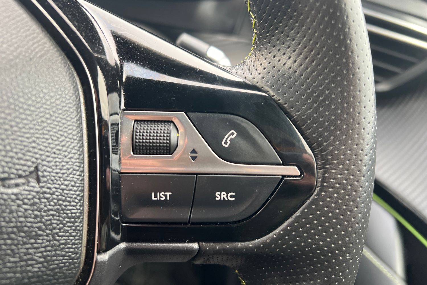 Used Peugeot 208 2020 for sale - 76610925: Photo 15