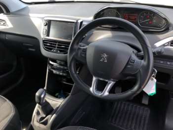 Used Peugeot 208 2019 for sale - 74803582: Photo