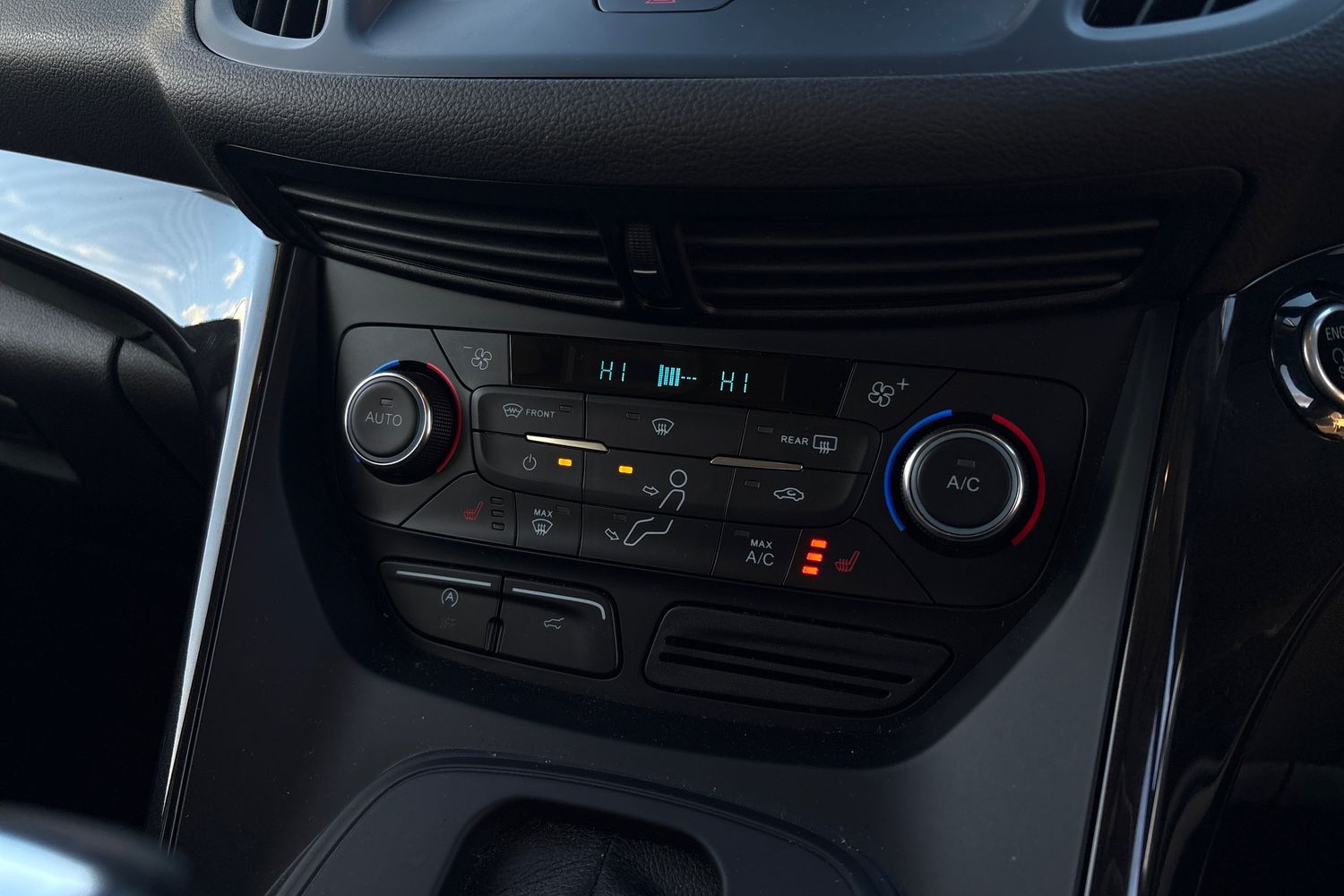 Used Ford Kuga 2019 for sale - 77415216: Photo 7