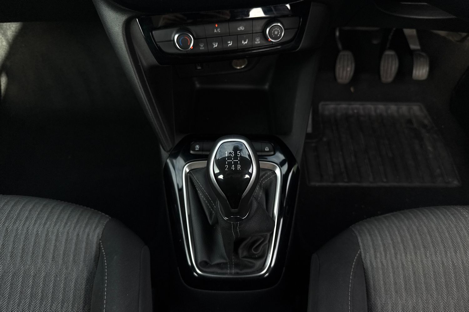 Used Vauxhall Corsa 2022 for sale - 76442679: Photo 8