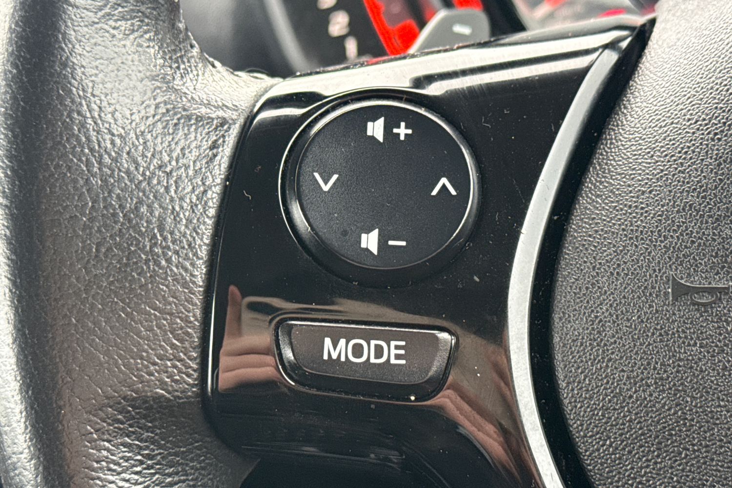 Used Peugeot 108 2019 for sale - 76916373: Photo 11