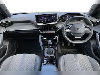 Used Peugeot 2008 2024 for sale - 79656000: Photo