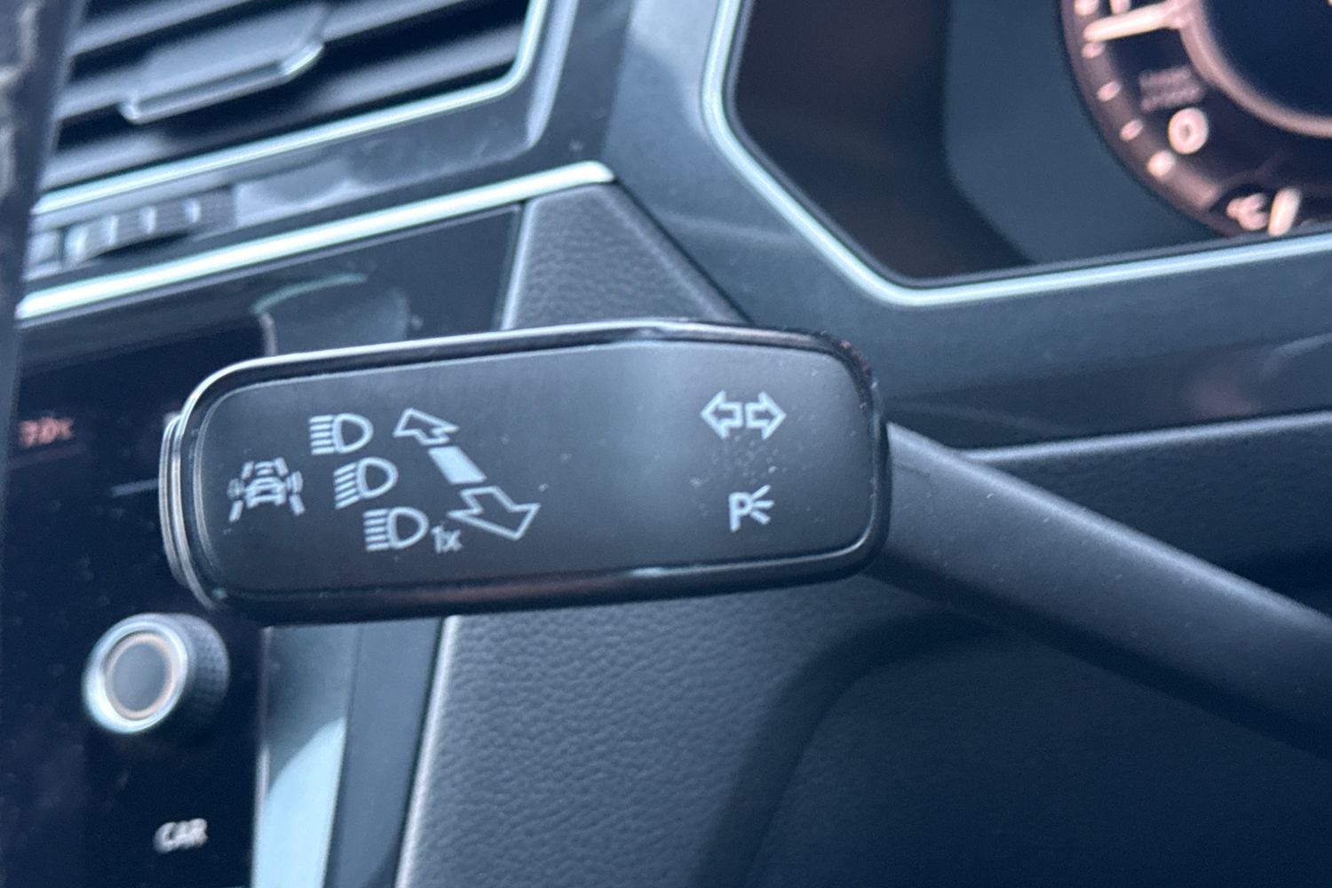 Used Volkswagen Tiguan 2018 for sale - 77477199: Photo 13