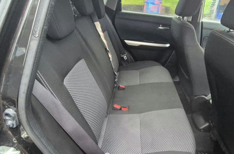 Used Suzuki Vitara 2017 for sale - 76863407: Photo 4