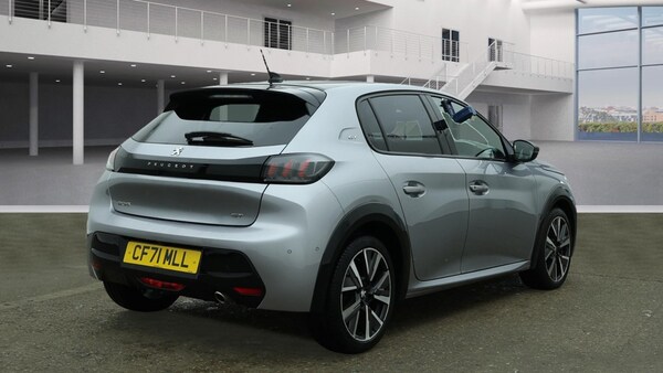 Used Peugeot 208 2021 for sale - 75667374: Photo 2