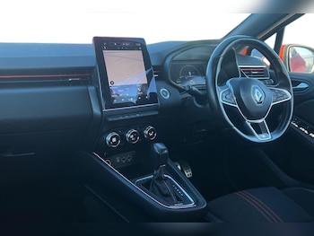 Used Renault Clio 2021 for sale - 76588018: Photo