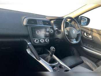 Used Renault Kadjar 2020 for sale - 77728773: Photo