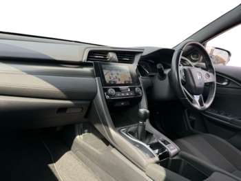 Used Honda Civic 2018 for sale - 74796776: Photo