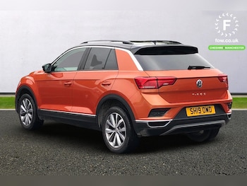 Used Volkswagen T-Roc 2019 for sale - 75568027: Photo