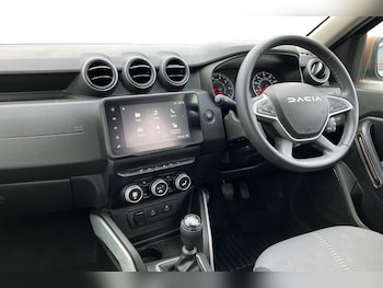 Used Dacia Duster 2023 for sale - 77582861: Photo