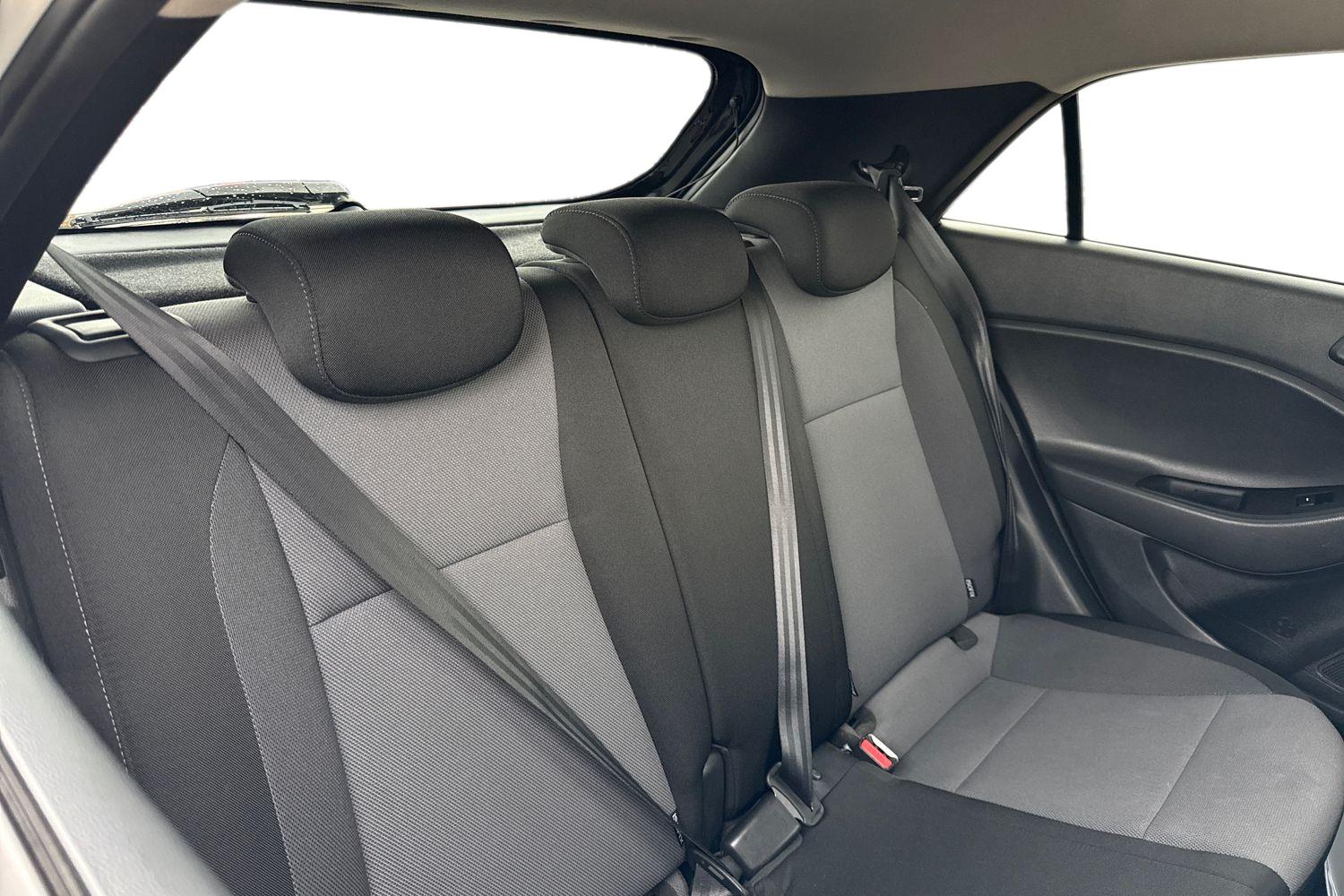 Used Hyundai i20 2019 for sale - 77514991: Photo 19