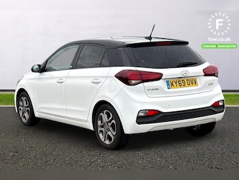 Used Hyundai i20 2019 for sale - 77514991: Photo