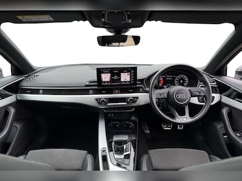 Used Audi A4 2021 for sale - 75105221: Photo