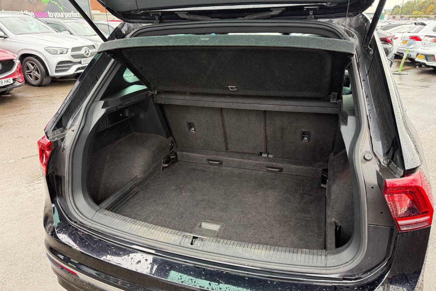 Used Volkswagen Tiguan 2018 for sale - 76438853: Photo 15