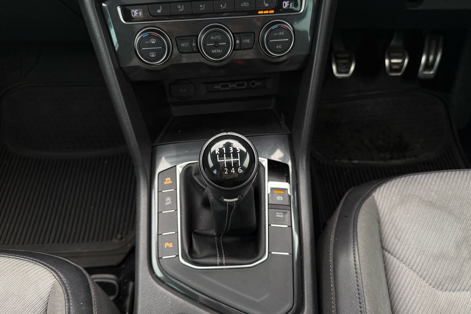 Used Volkswagen Tiguan 2018 for sale - 76438853: Photo 7