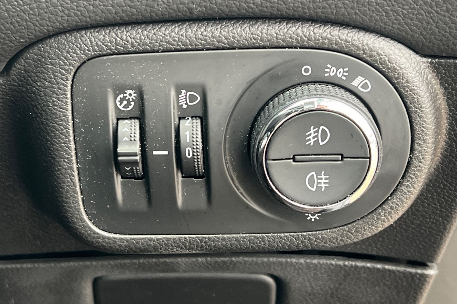 Used Vauxhall Zafira 2017 for sale - 78016283: Photo 17