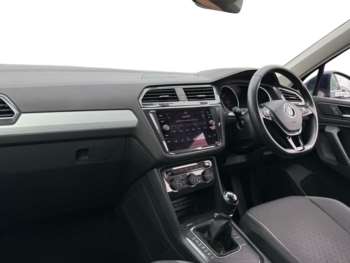 Used Volkswagen Tiguan 2019 for sale - 74650980: Photo