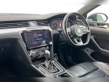 Used Volkswagen Arteon 2020 for sale - 76851827: Photo