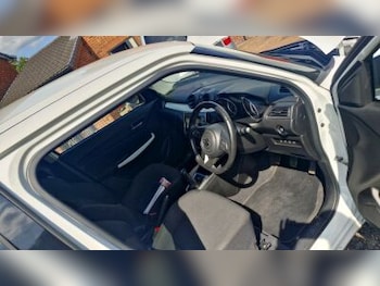 Used Suzuki Swift 2019 for sale - 79463205: Photo