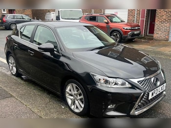 2021 - 200h 1.8 5dr CVT