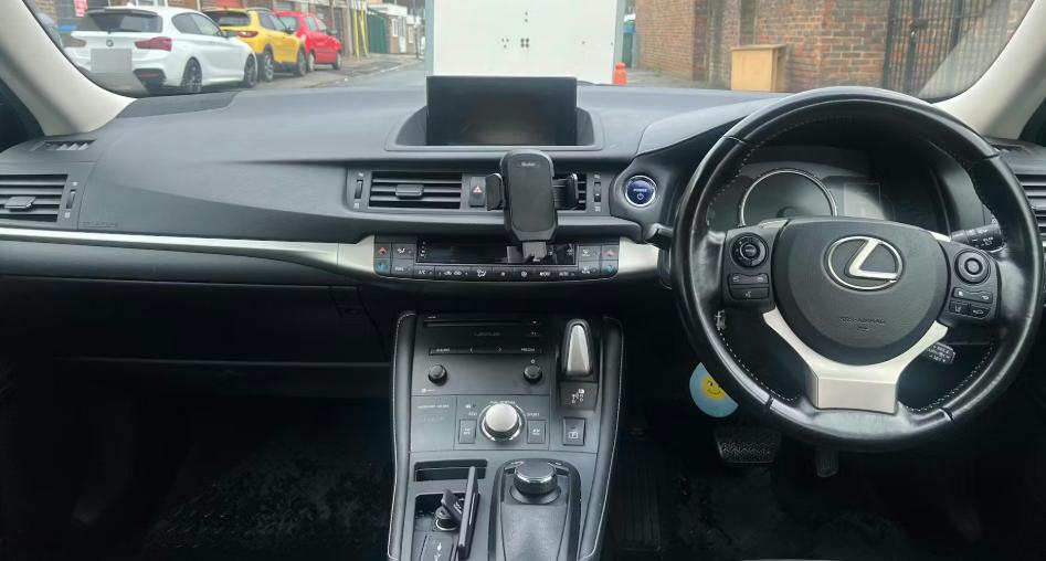 Used Lexus CT 2021 for sale - 76909549: Photo 3