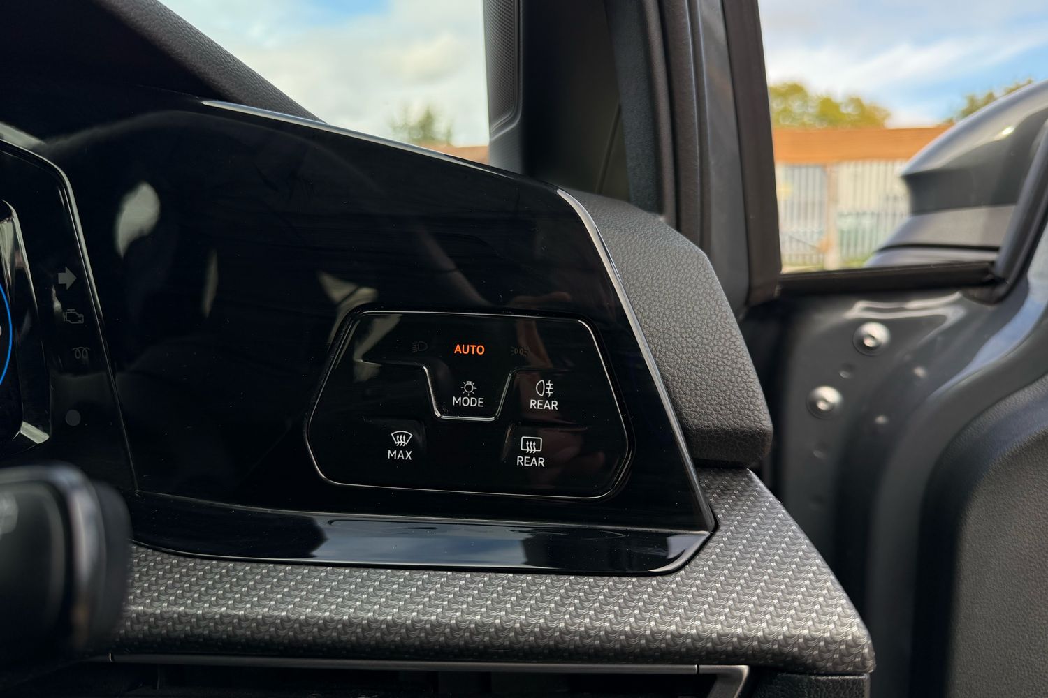 Used Volkswagen Golf 2020 for sale - 75850392: Photo 11