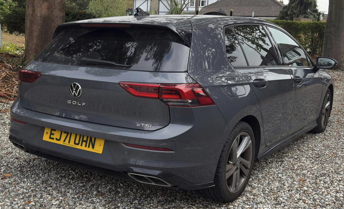 Used Volkswagen Golf 2021 for sale - 76515963: Photo 2