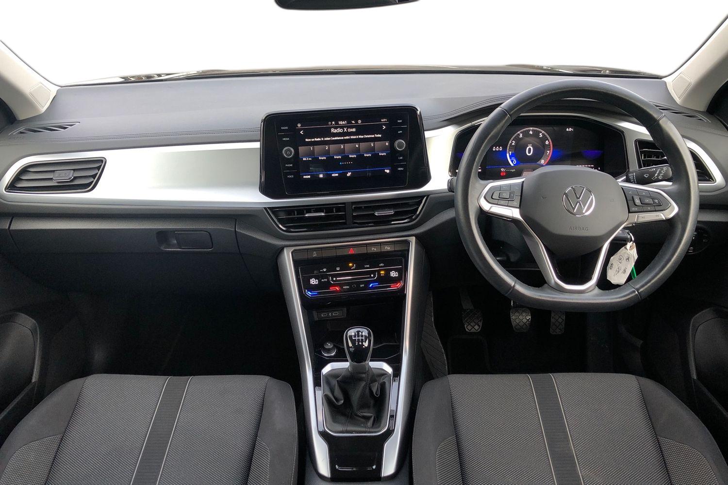 Used Volkswagen T-Roc 2023 for sale - 77206761: Photo 3