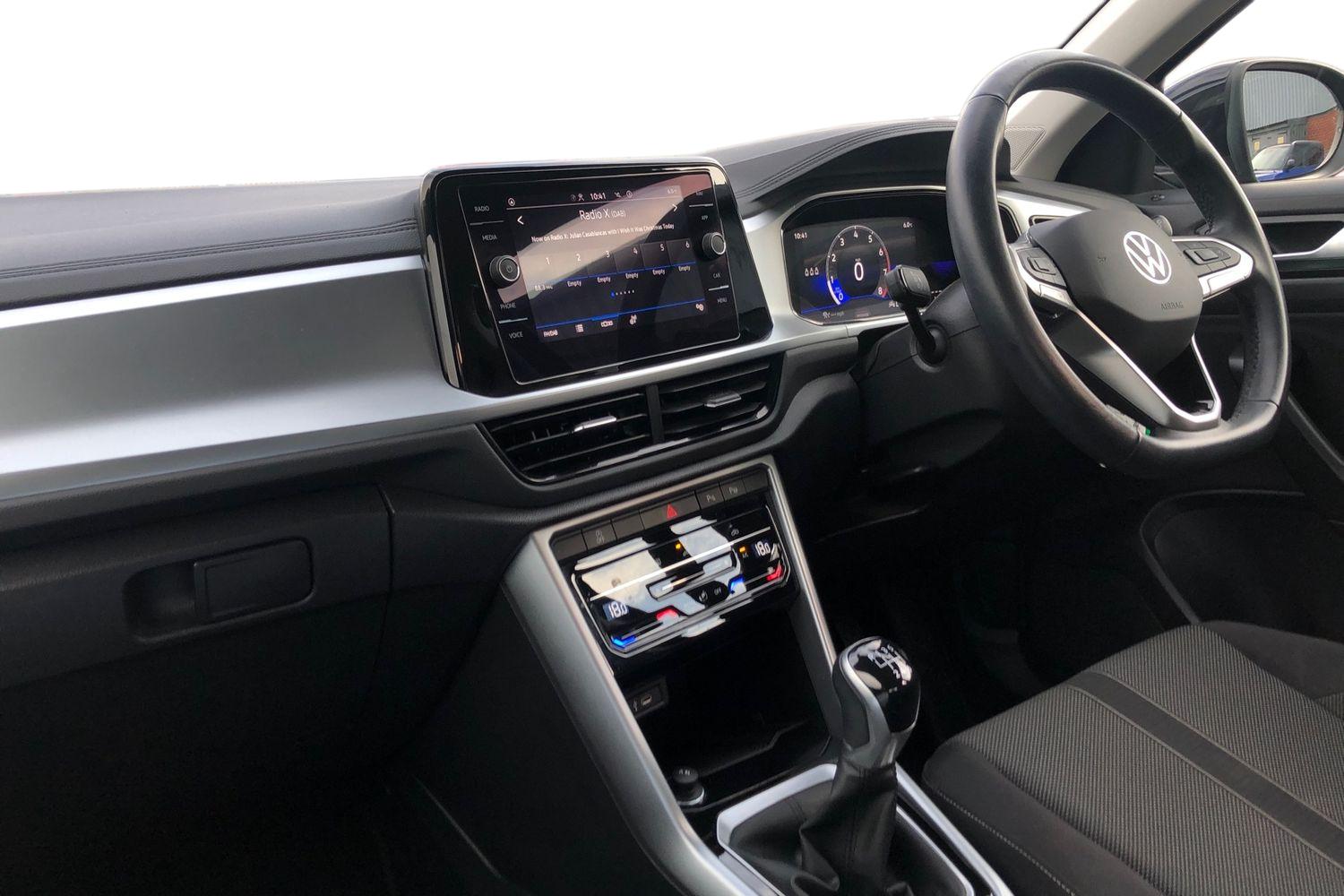 Used Volkswagen T-Roc 2023 for sale - 77206761: Photo 4