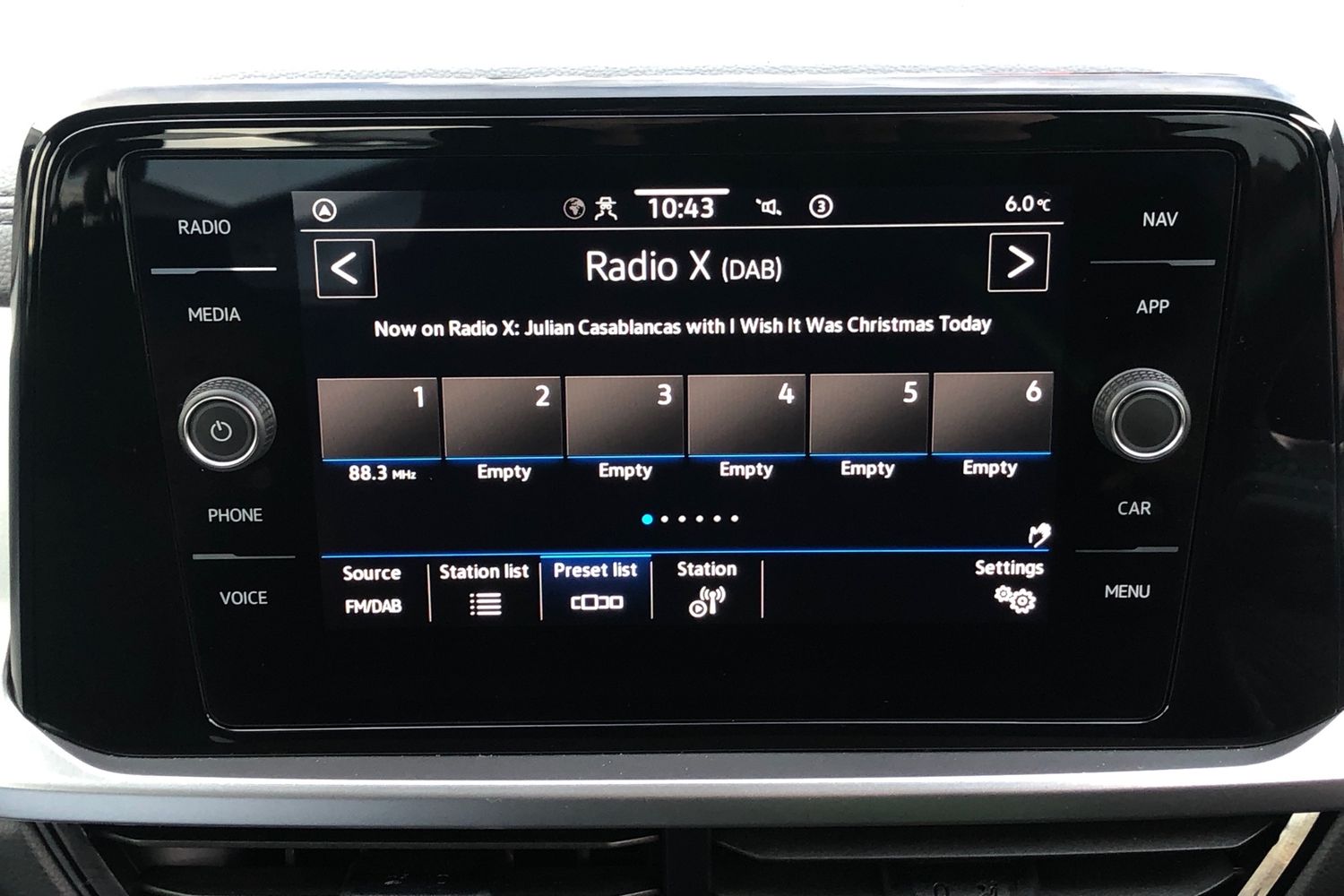 Used Volkswagen T-Roc 2023 for sale - 77206761: Photo 8