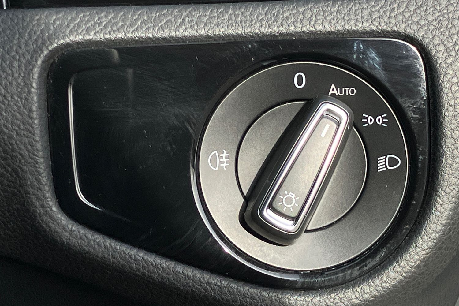 Used Volkswagen Golf 2018 for sale - 77733773: Photo 19