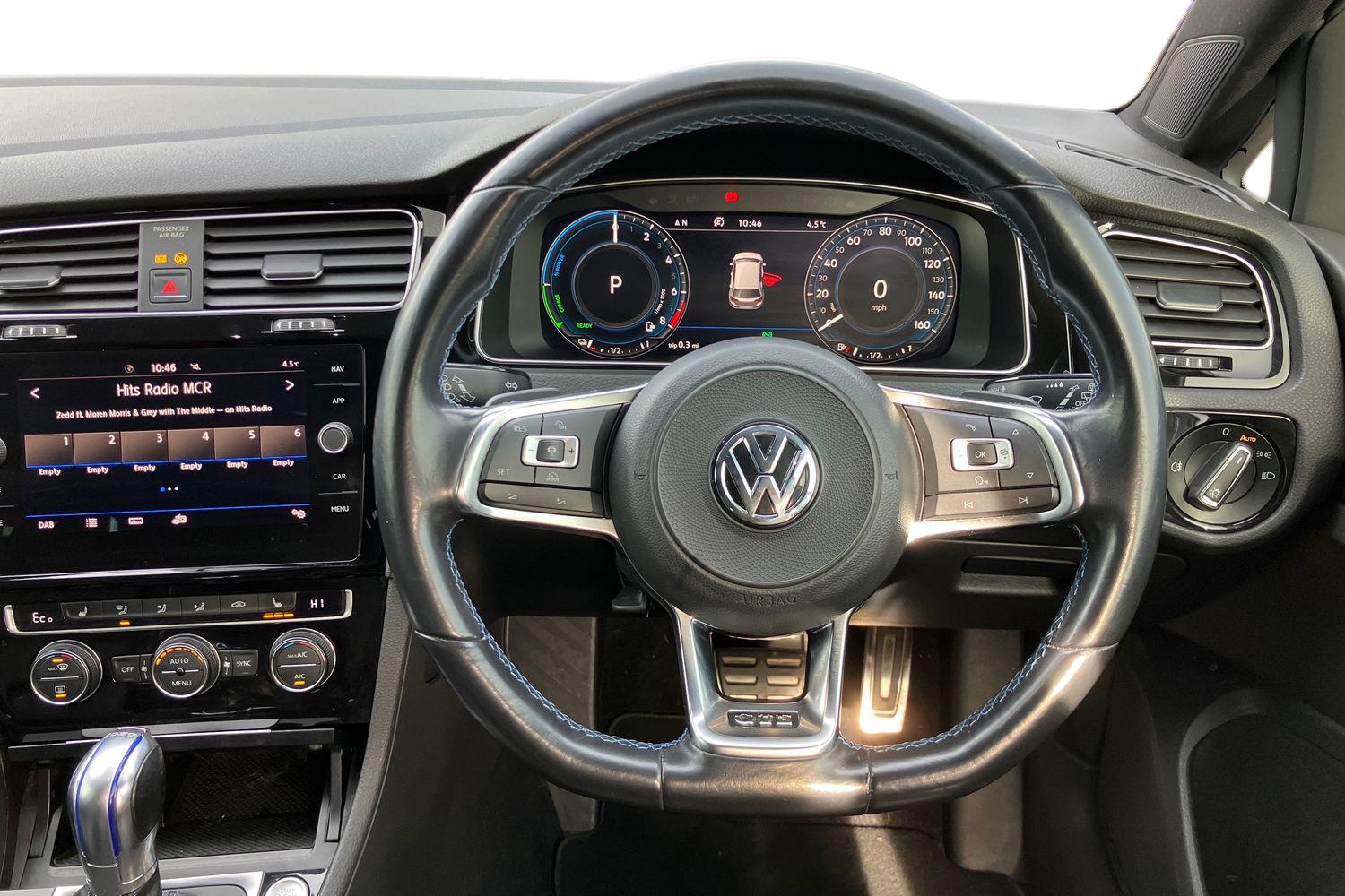 Used Volkswagen Golf 2018 for sale - 77733773: Photo 5
