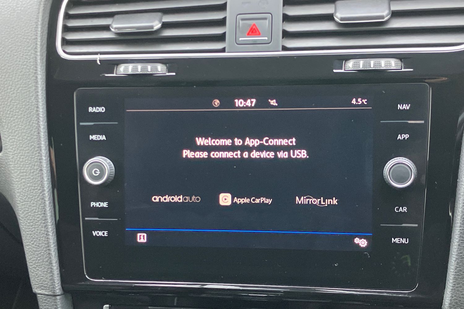 Used Volkswagen Golf 2018 for sale - 77733773: Photo 8