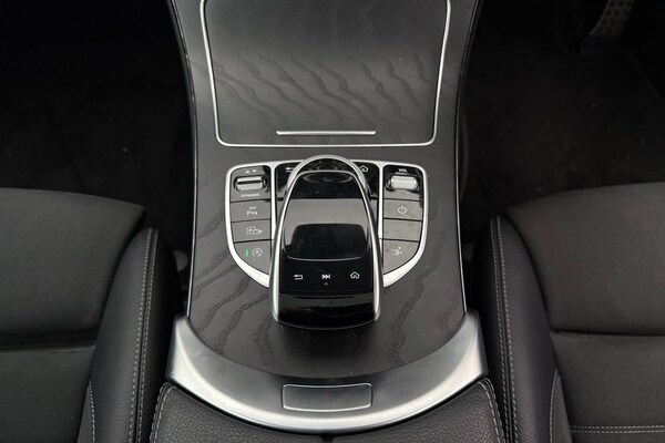 Used Mercedes-Benz C-Class 2019 for sale - 75632218: Photo 8