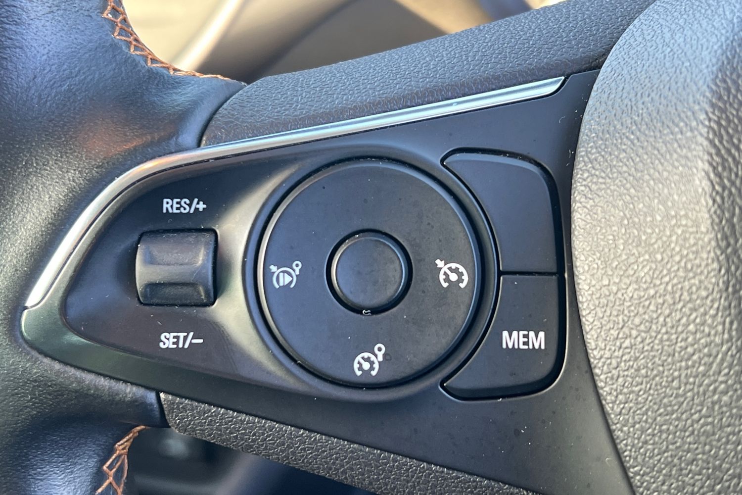 Used Vauxhall Crossland X 2019 for sale - 76711832: Photo 11