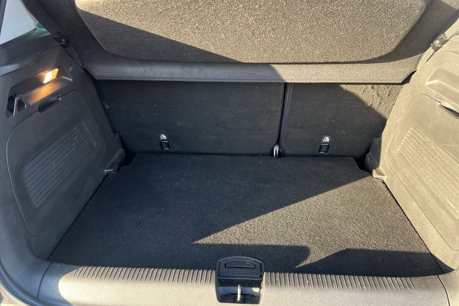 Used Vauxhall Crossland X 2019 for sale - 76711832: Photo 20