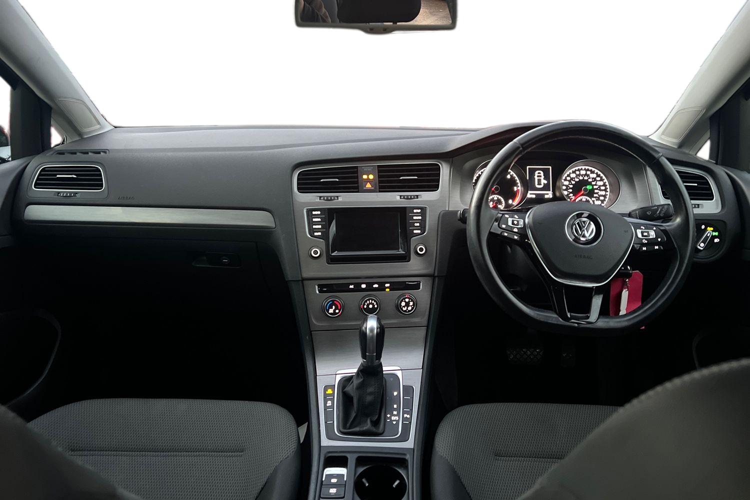 Used Volkswagen Golf 2015 for sale - 76916455: Photo 3