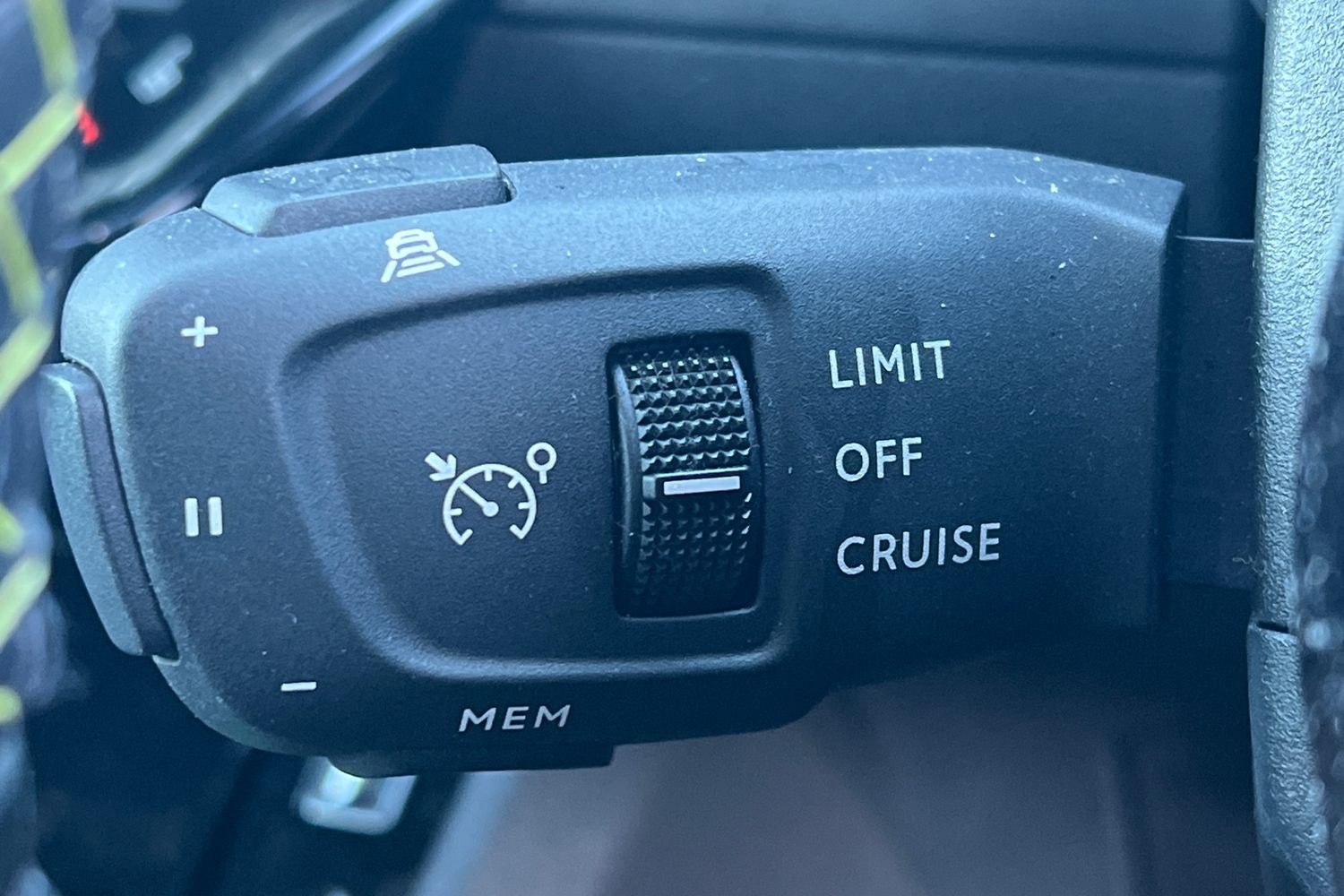 Used Peugeot 2008 2021 for sale - 77527412: Photo 15