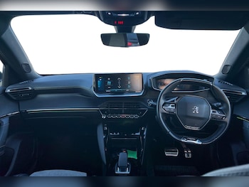 Used Peugeot 2008 2021 for sale - 77527412: Photo