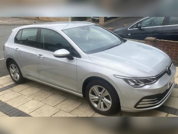 Used Volkswagen Golf 2021 for sale - 76416810: Photo