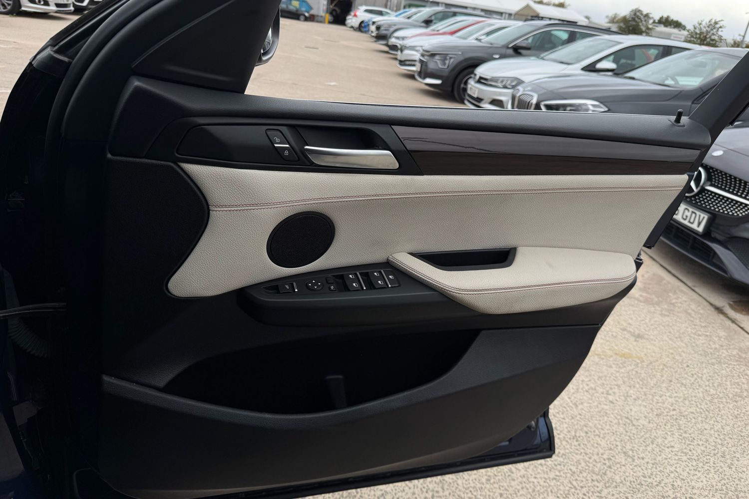 Used BMW X4 2016 for sale - 75761387: Photo 12