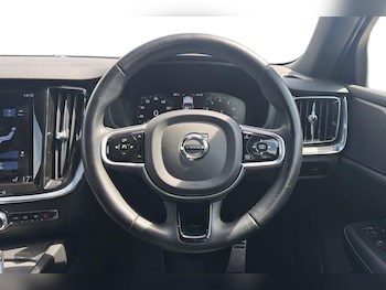 Used Volvo V60 2022 for sale - 79097718: Photo