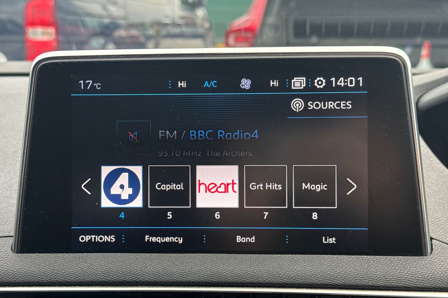 Used Peugeot 5008 2018 for sale - 76844607: Photo 6