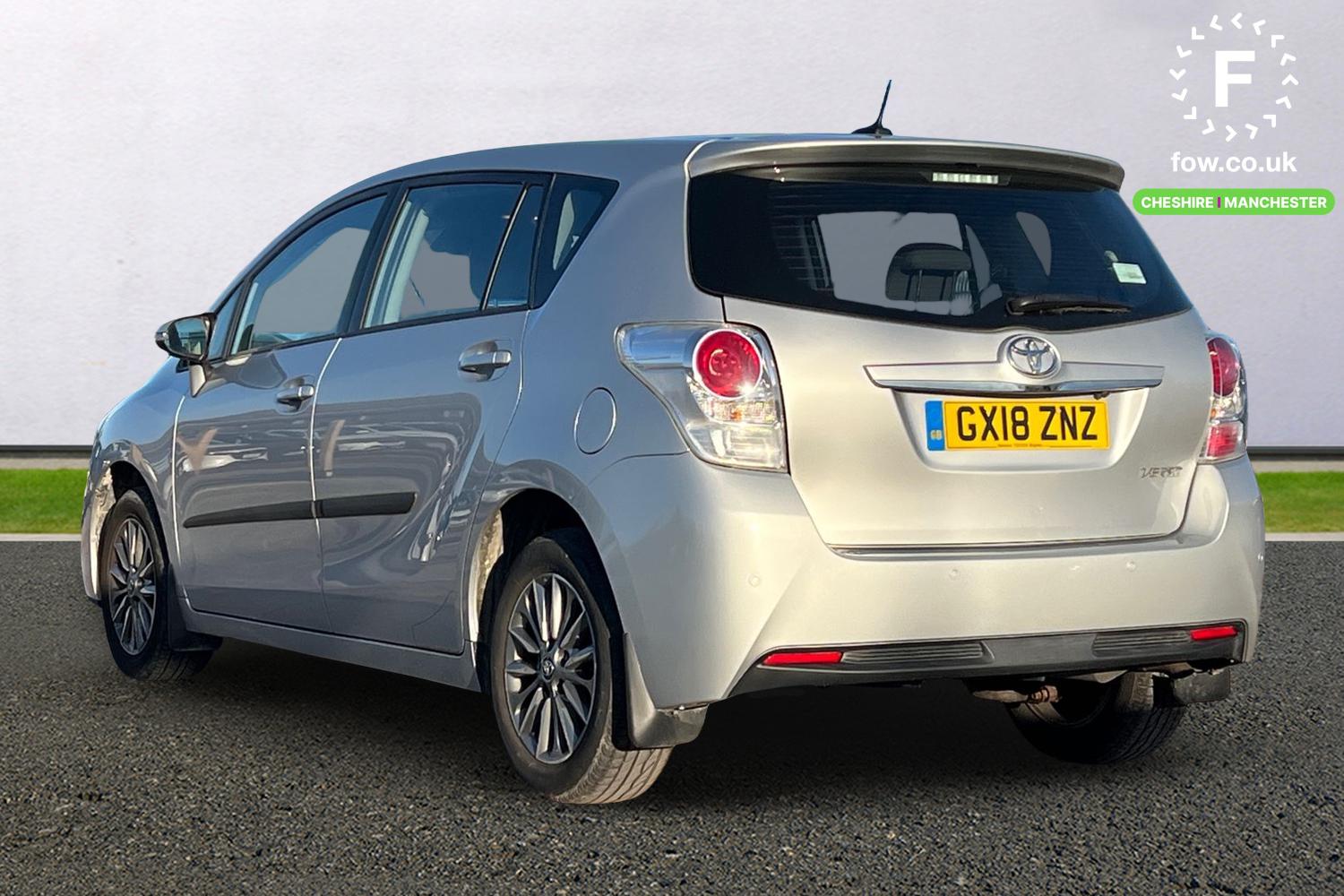 Used Toyota Verso 2018 for sale - 77527752: Photo 2