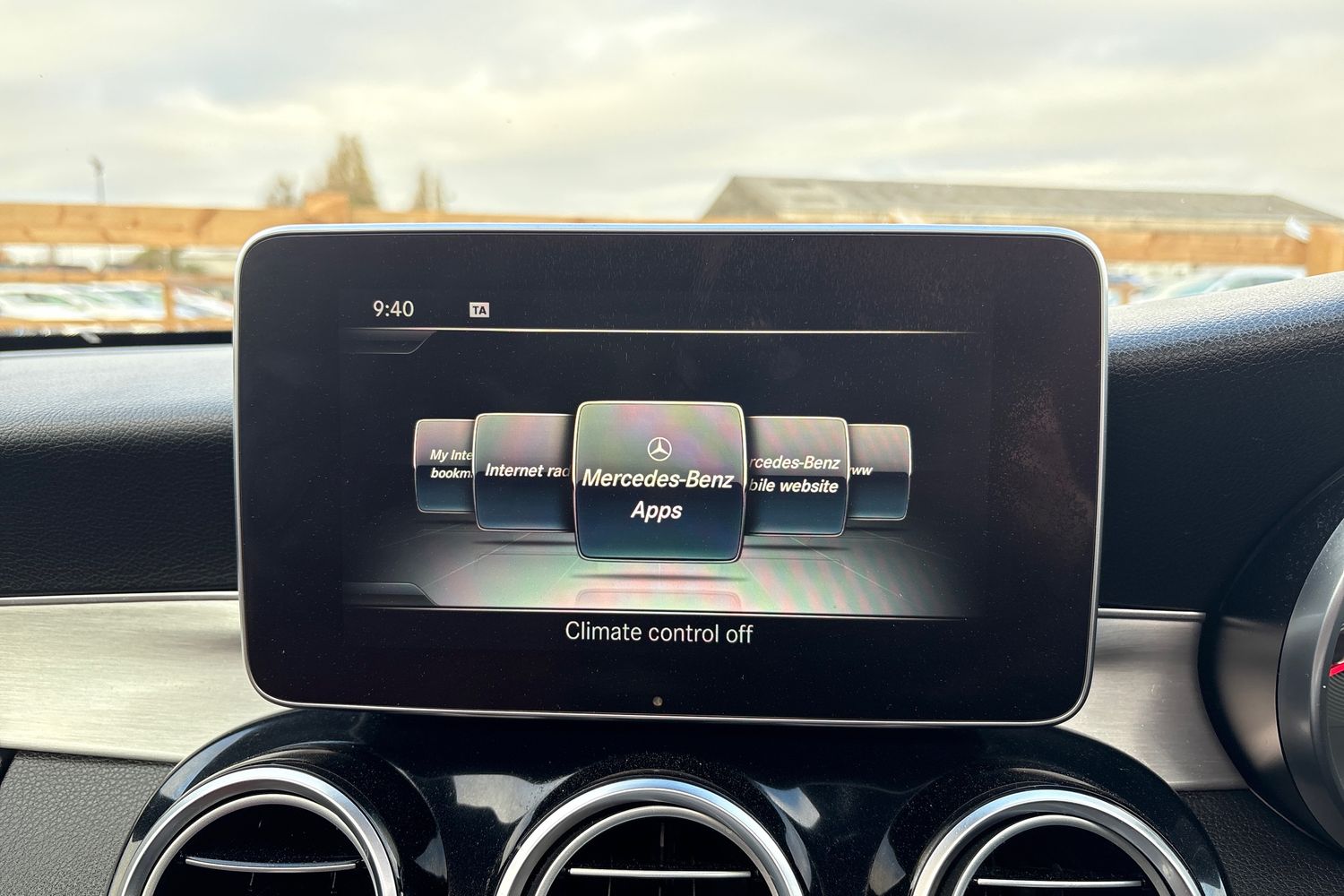 Used Mercedes-Benz C Class 2017 for sale - 76390985: Photo 10