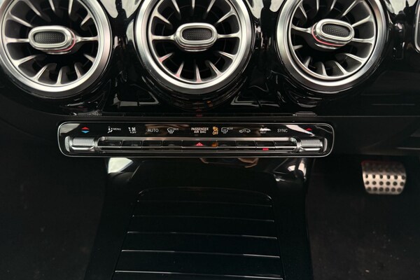 Used Mercedes-Benz A-Class 2020 for sale - 75717640: Photo 7