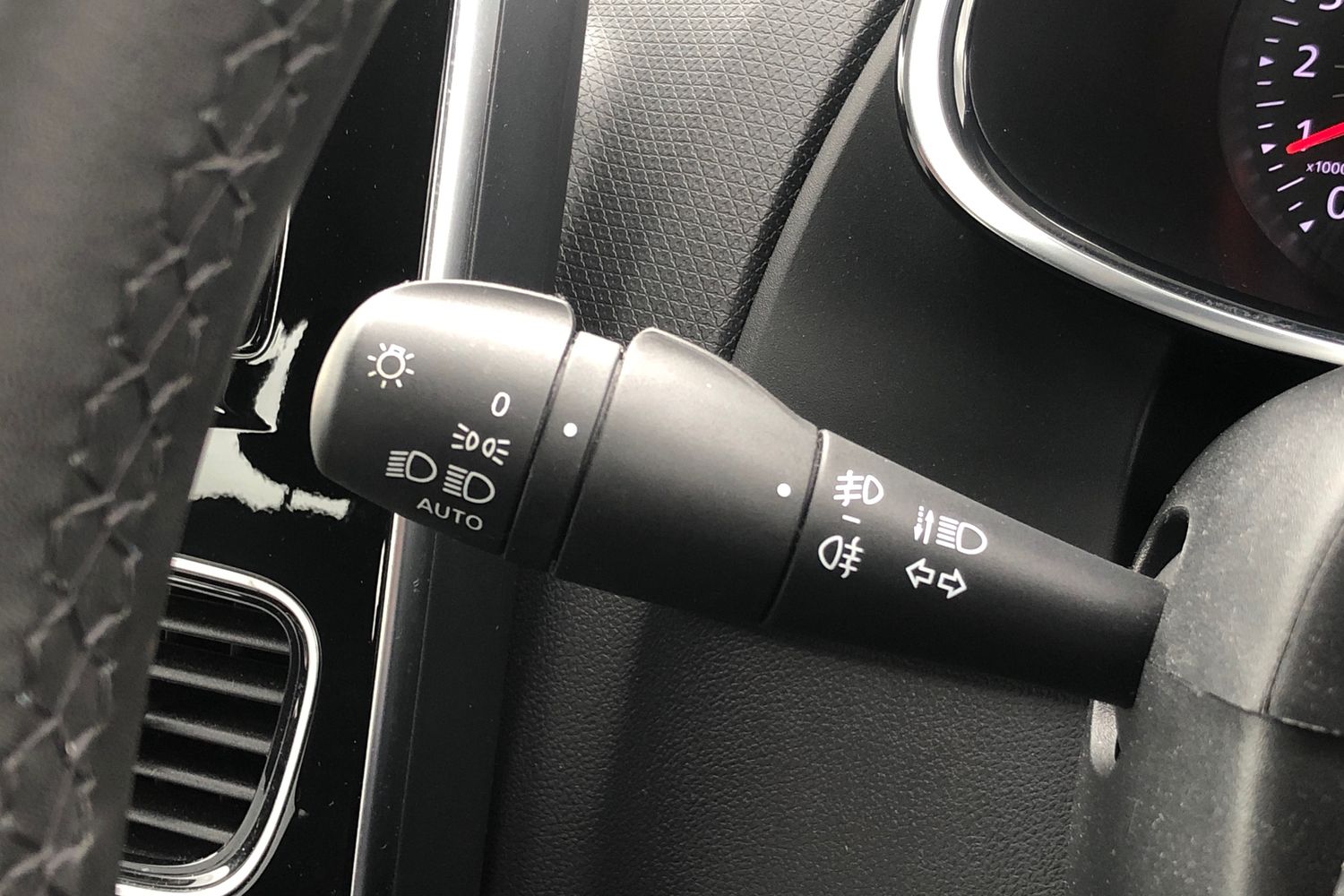 Used Renault Clio 2018 for sale - 75987635: Photo 10