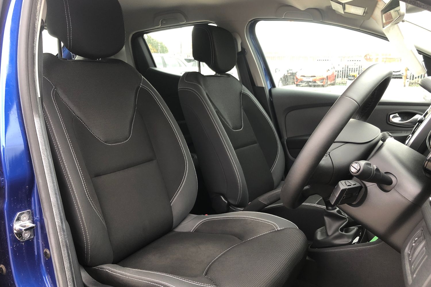 Used Renault Clio 2018 for sale - 75987635: Photo 14