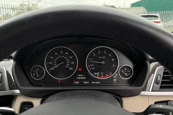Used BMW 3 Series 2017 for sale - 75632205: Photo 10