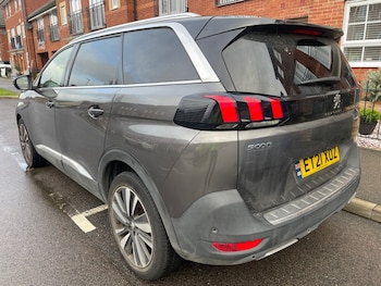 Used Peugeot 5008 2021 for sale - 76863341: Photo